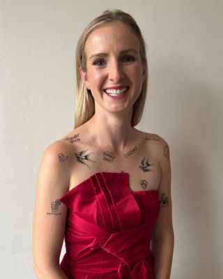 Be the moment everyone remembers ✨ My ti dáme statement, který to řekne za tebe — stylové dočasné tetování, které podtrhne...